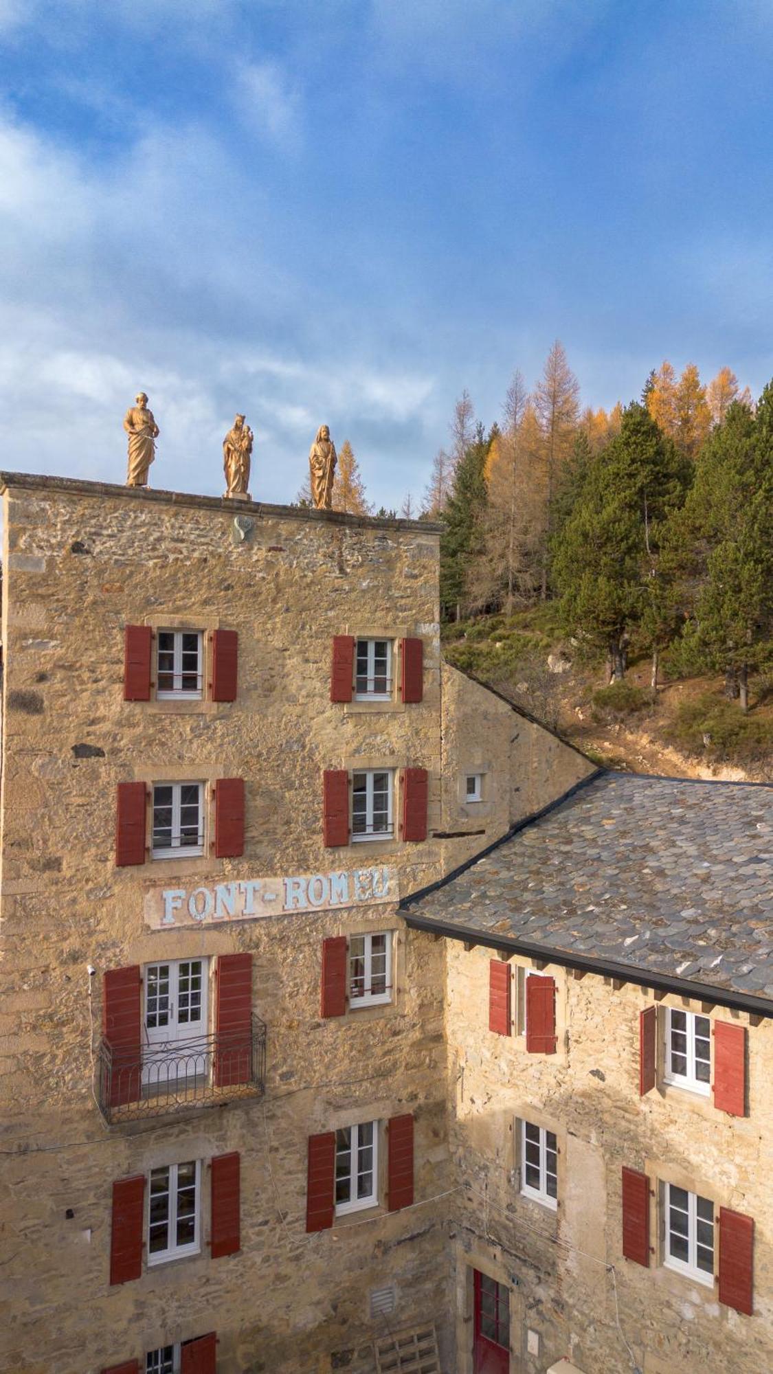 Grand Hotel L'Ermitage Font-Romeu-Odeillo-Via Zewnętrze zdjęcie